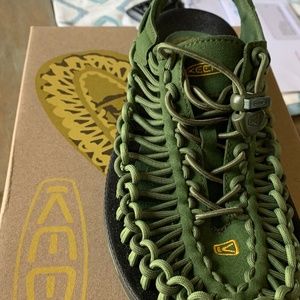 Keen    cypress cedar Green.      Uneek sandals